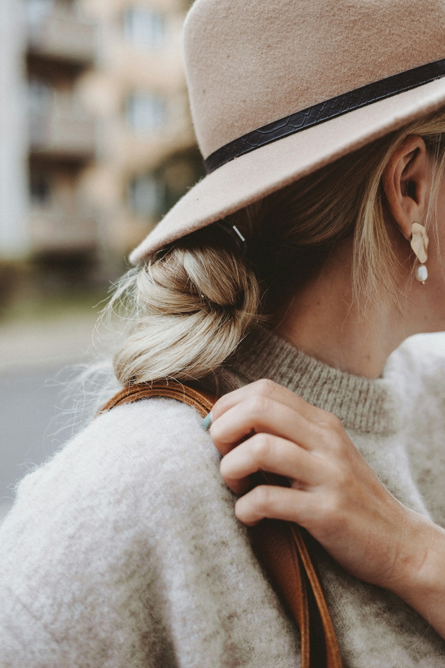 How to Incorporate Bold Styles into Your Look